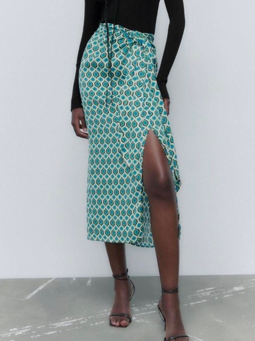 Zara Green & Blue Geometric Midi Skirt